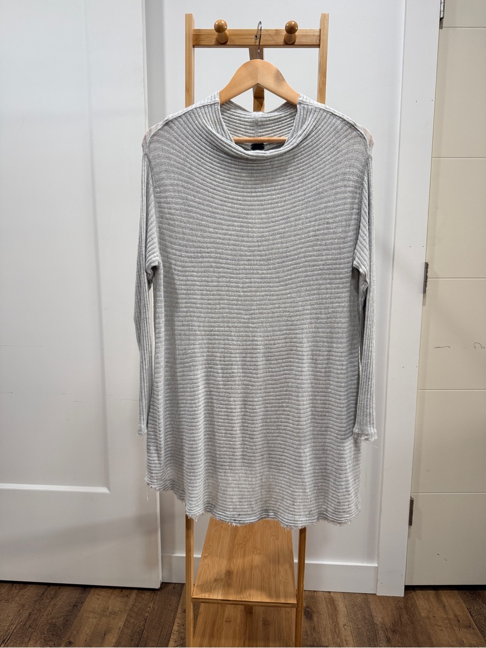 We The Free Light Gray Ribbed Long-Sleeve Tunic